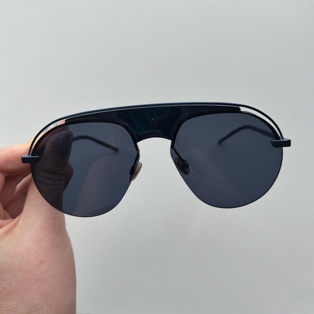 Christian Dior Dio(r)evolution2 Sunglasses Blue - Picture 9 of 16